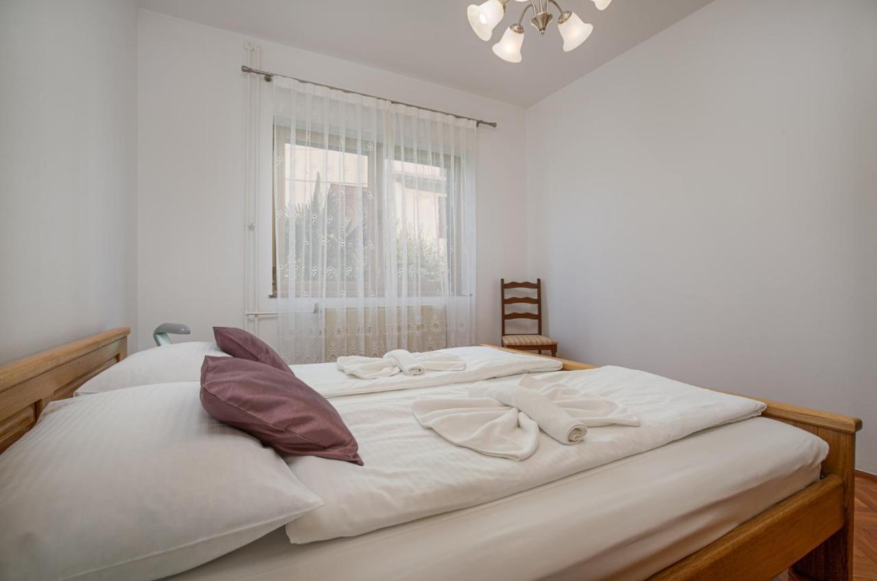 Apartamento Mima Poreč Exterior foto