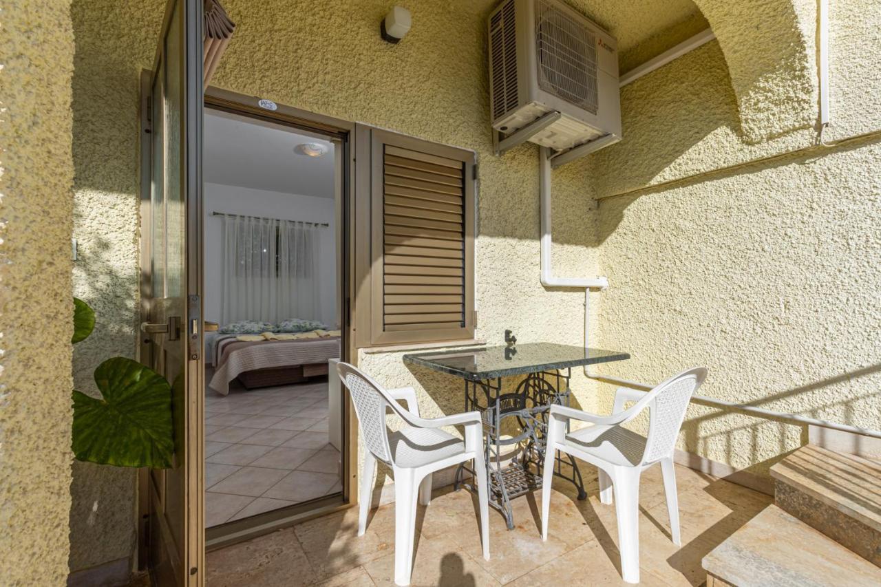 Apartamento Mima Poreč Exterior foto